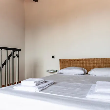 Youhosty - Rosmini 8 Lejlighed Milano