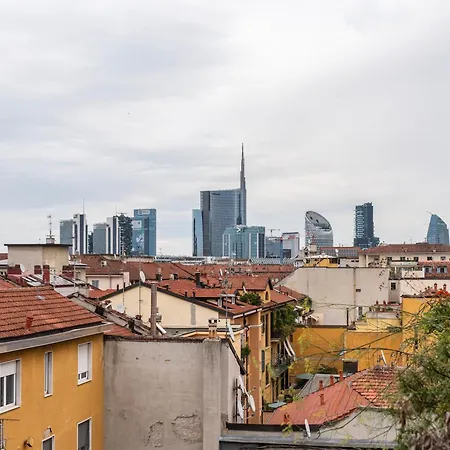 Youhosty - Rosmini 8 * Milano